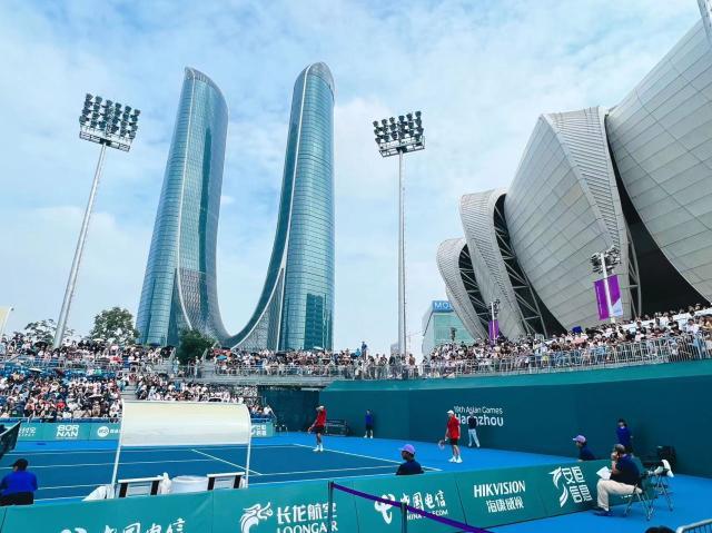 开云网站-张奔斗：这个周末，几站网球赛的上座率都炸了